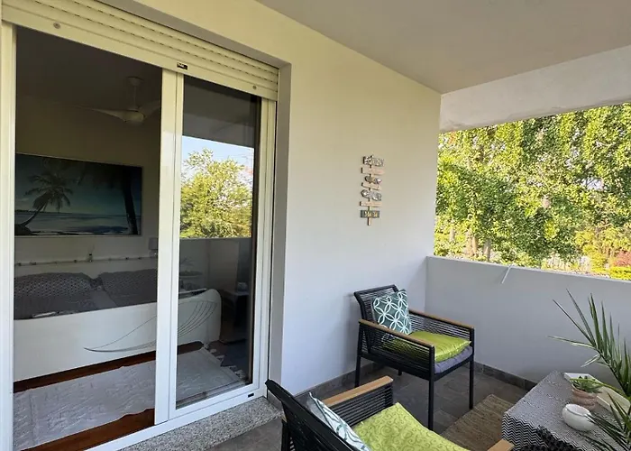 Peaceful 20 Min From Sea