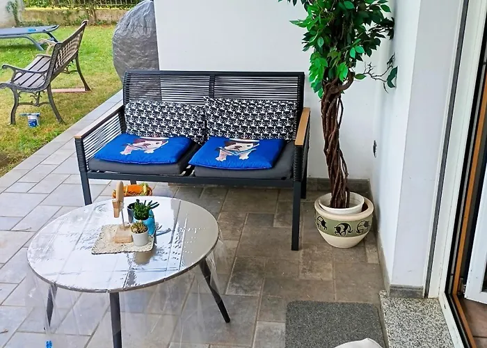 Peaceful 20 Min From Sea Гориция